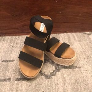 Steve Madden Kimmie Black Sandal